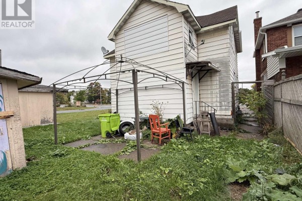 169 Huron Street, Sault Ste Marie, ON P6A1R2 Photo 5