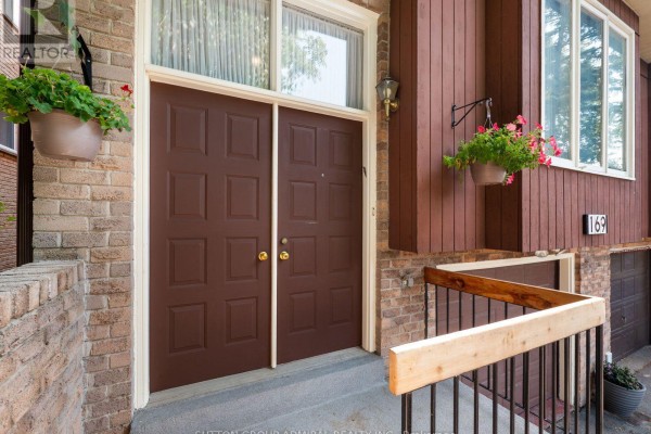 169 Robert Hicks Drive, Toronto, ON, photo 3