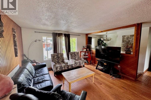 Family room - 1690 Holly Cres, Ucluelet, BC V0R3A0 Photo 4