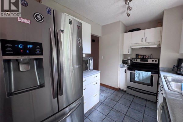 Entrance - 1690 Holly Cres, Ucluelet, BC V0R3A0 Photo 5