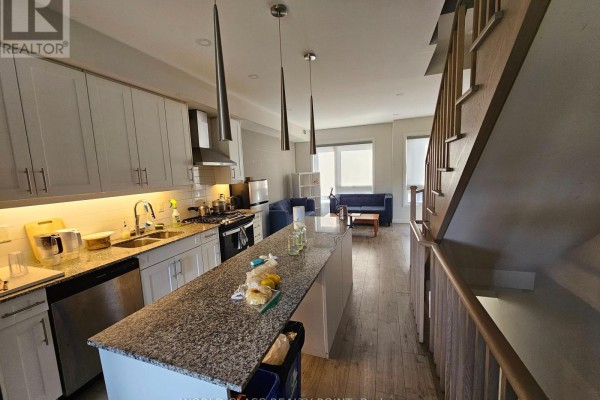 1692 Pleasure Valley Path, Oshawa, ON L1G0E3 Photo 4