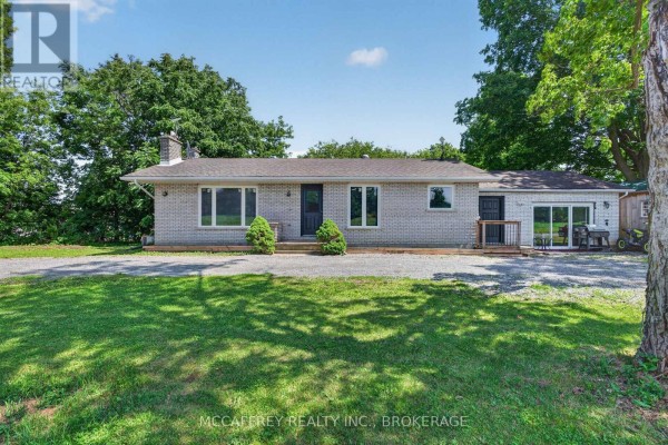 Recreational, Games room - 1692 Sharpe Road, Loyalist, ON K0H2H0 Photo 5