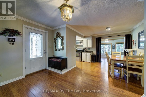 Bathroom - 1693 River Road W, Wasaga Beach, ON L9Z2S2 Photo 5