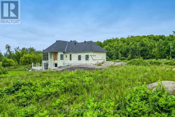 1695 Old Montreal Road, Ottawa, ON, photo 2