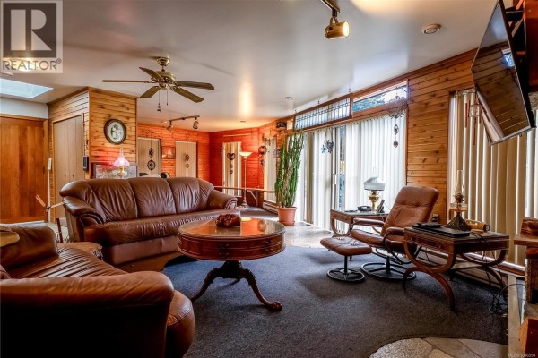 Storage - 1698 Millstream Rd, Highlands, BC V9B6E7 Photo 3