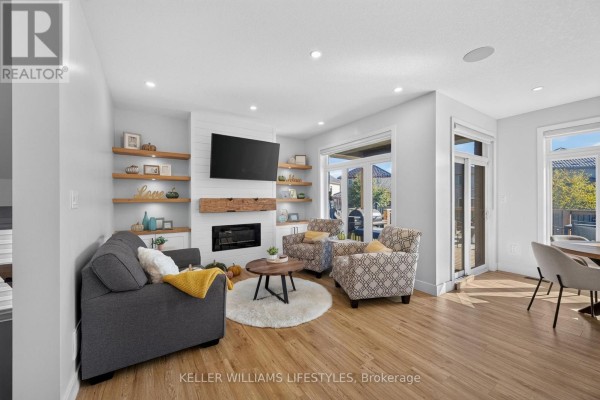 Living room - 1699 Chelton Court, London South, ON N6M0H6 Photo 3