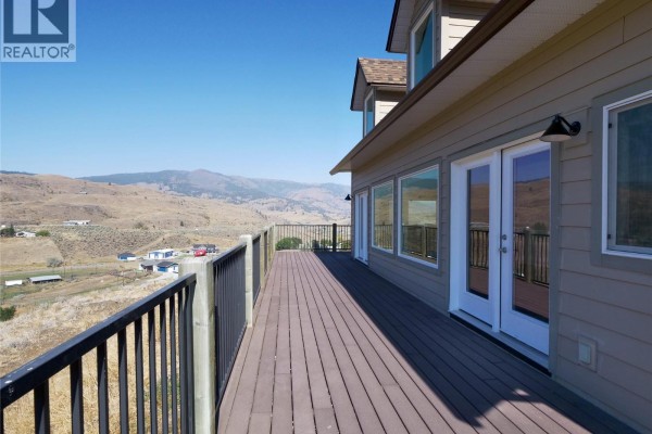 Living room - 16994 Old Richter Pass Road, Osoyoos, BC V0H1V5 Photo 5