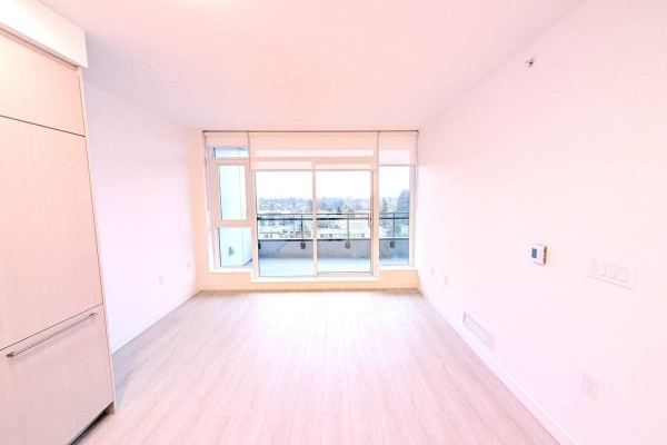 16xx 13675 107a Ave, Surrey, BC, photo 3
