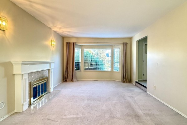 16xxx 87 Avenue, Surrey, BC V4N1B7 Photo 3