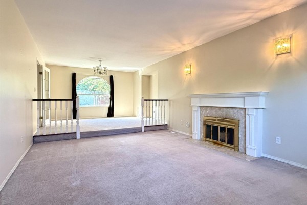 16xxx 87 Avenue, Surrey, BC V4N1B7 Photo 4