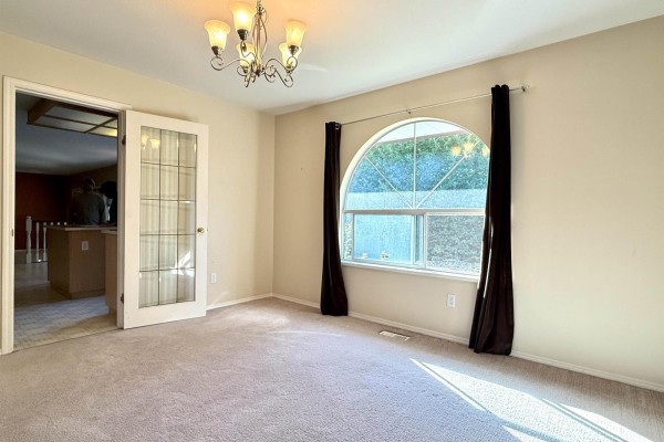 16xxx 87 Avenue, Surrey, BC V4N1B7 Photo 5