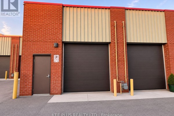 17 - 110 Ironside Crescent, Toronto, ON, photo 2