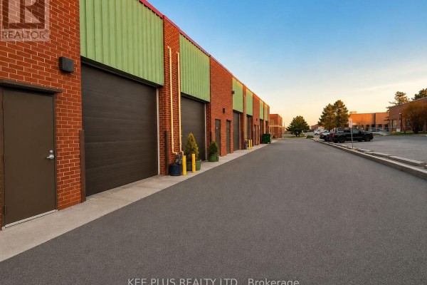 17 - 110 Ironside Crescent, Toronto, ON, photo 3