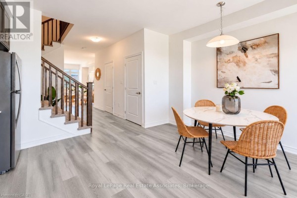 17 - 120 Court Drive, Brant, ON N3L0N2 Photo 2