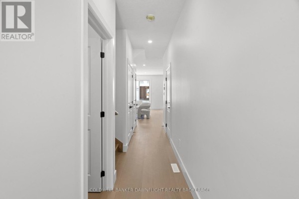 Bedroom - 17 - 147 Scotts Drive, Lucan Biddulph, ON N0M2J0 Photo 4