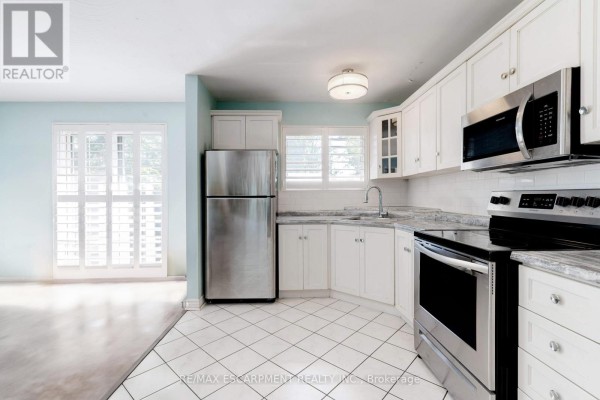 17 - 2373 King Street E, Hamilton, ON, photo 3