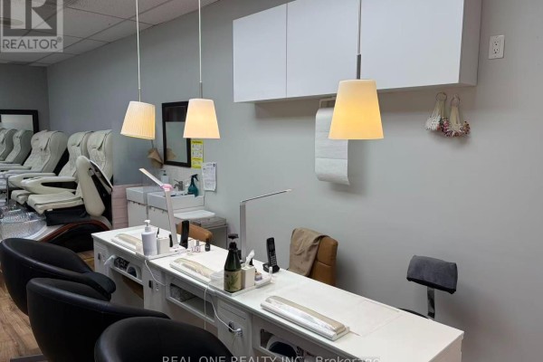 17 - 3030 Don Mills Road, Toronto, ON, photo 3