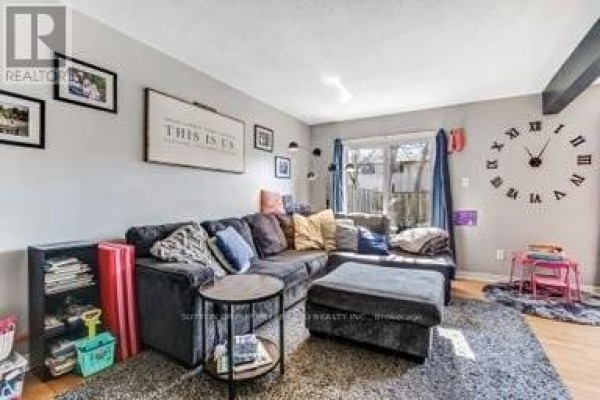 Sectional sofa, ottoman, clock, framed pictures - 17 - 711 Osgoode Drive London South