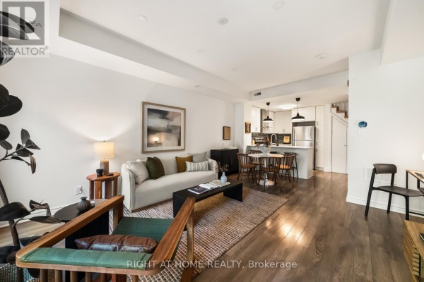 17 - 85 Eastwood Park Gardens, Toronto, ON, photo 2
