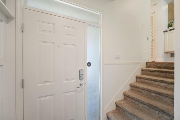 17 16655 64 Avenue, Surrey, BC V3S3V1 Photo 3