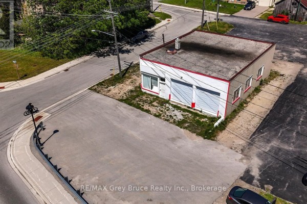 17 1st Ave N, Chesley 1st Avenue N, Arran Elderslie, ON N0G1L0 Photo 5
