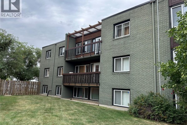 17 208 Lindsay Place, Saskatoon