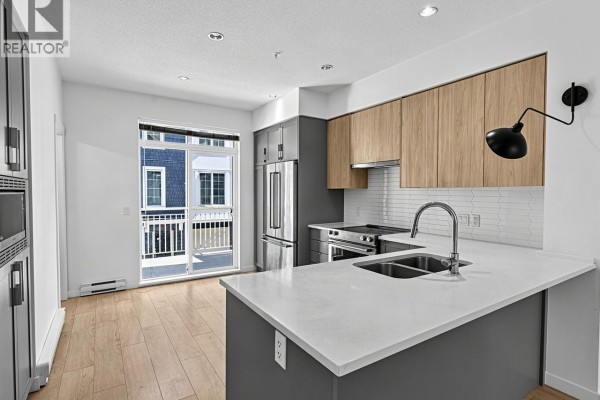 17 2560 Pitt River Road, Port Coquitlam, BC V3C0G6 Photo 3