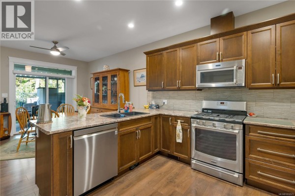 Entrance - 17 2991 North Beach Dr, Campbell River, BC V9W0B5 Photo 4