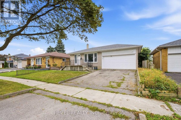 17 Amberjack Boulevard, Toronto, ON, photo 2