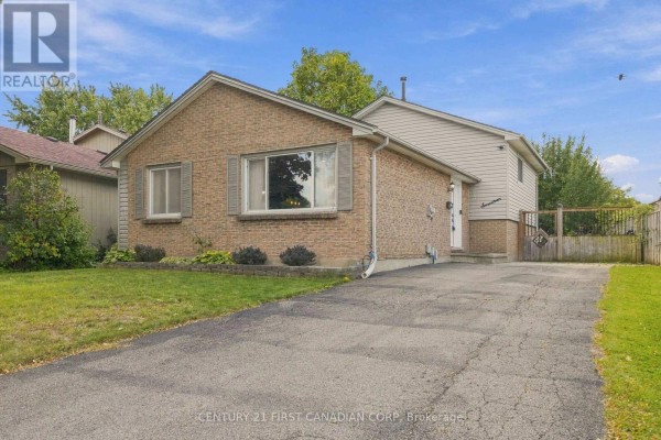 Residential for sale at 17 Archer Crescent, London South, ON - MLS® GYu7fS