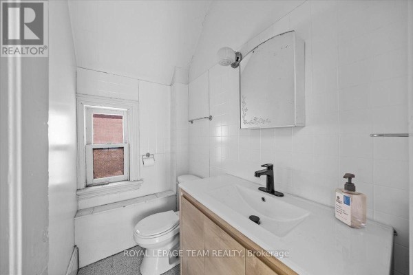 17 Arlington Avenue, Ottawa, ON, photo 2