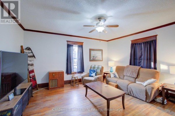 17 Arthur Street E, Minto, ON N0G1Z0 Photo 4
