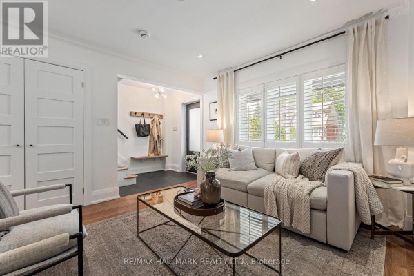 Family room - 17 Beachdale Avenue, Toronto, ON M1N1V7 Photo 5