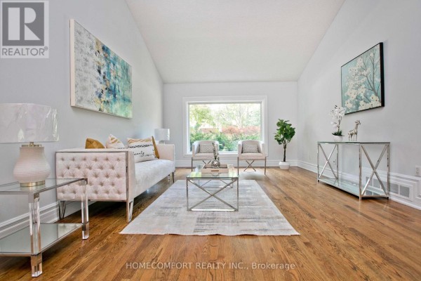 17 Bramble Drive, Toronto, ON, photo 2