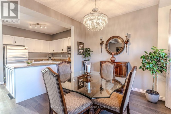 17 Bruce Crescent, Barrie, ON, photo 2