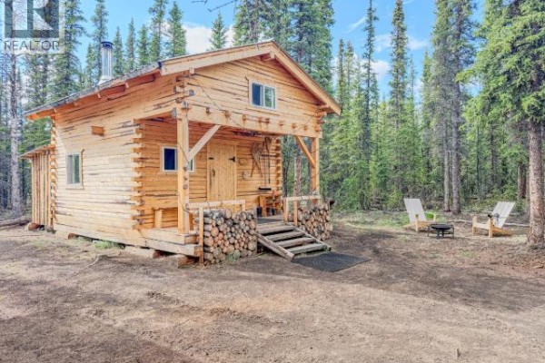 17 Canyon Road, Haines Junction, YT Y0B1L0 Photo 2