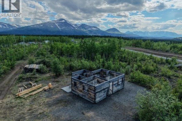 17 Canyon Road, Haines Junction, YT Y0B1L0 Photo 4