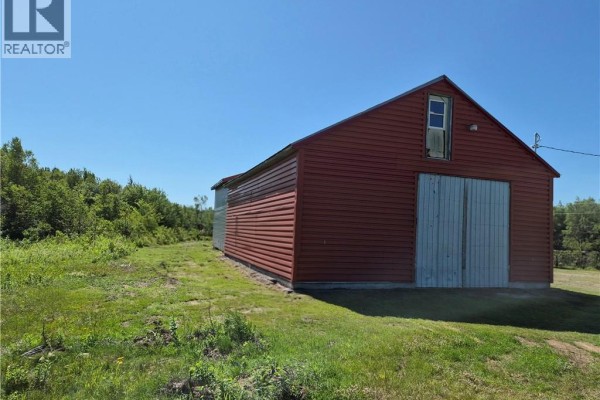 17 Capitaine, Caraquet, NB E1W1A9 Photo 4