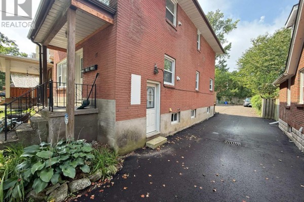 17 Carfrae Crescent, London South, ON N6C4A8 Photo 2