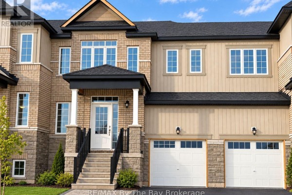 Townhouse for rent at 17 Carriage Lane, Wasaga Beach, ON - MLS® s2QCqB