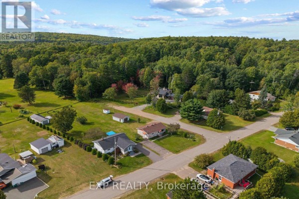 Other - 17 Casey Street, Madawaska Valley, ON K0J1B0 Photo 5