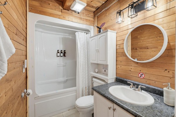 Bathroom - 17 Ch. Du Lac-à-la-barbue, Gracefield, QC J0X1W0 Photo 4