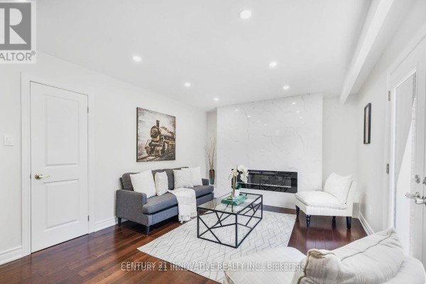 17 Chopin Court, Whitby, ON L1N6C5 Photo 3