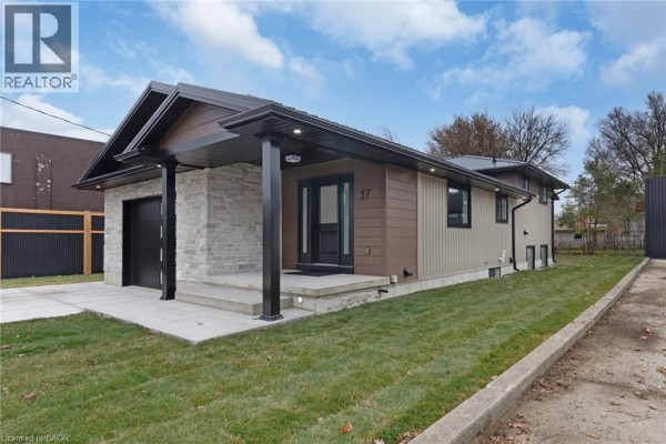 17 Church Street E, Delhi, ON, photo 2