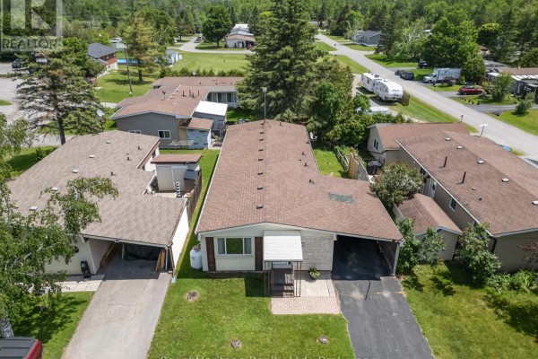 17 Circle Drive, Kawartha Lakes, ON K9V0H7 Photo 2