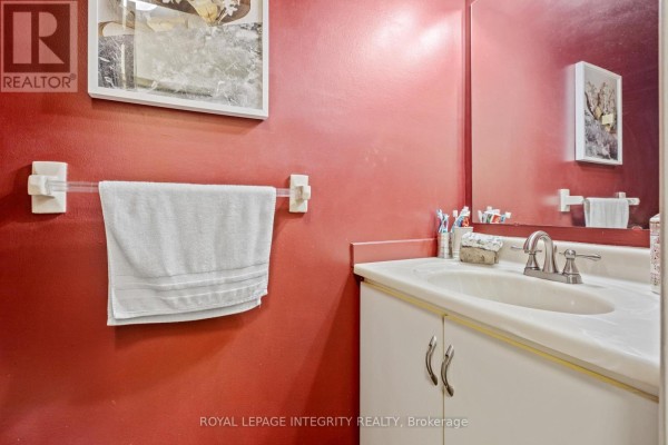 Recreational, Games room - 17 Constable Street, Ottawa, ON K2J3G3 Photo 5