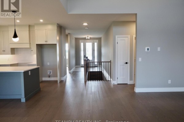 Bedroom 2 - 17 Darrow Drive, Tillsonburg, ON N4G1C4 Photo 5