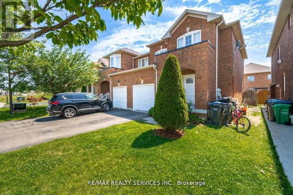 17 Dawes Road, Brampton, ON, photo 2