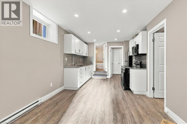 Bedroom - 17 Eby Street S Unit# Lower, Kitchener, ON N2G3K6 Photo 4