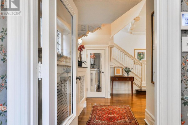 17 Elm Avenue, Toronto, ON, photo 2